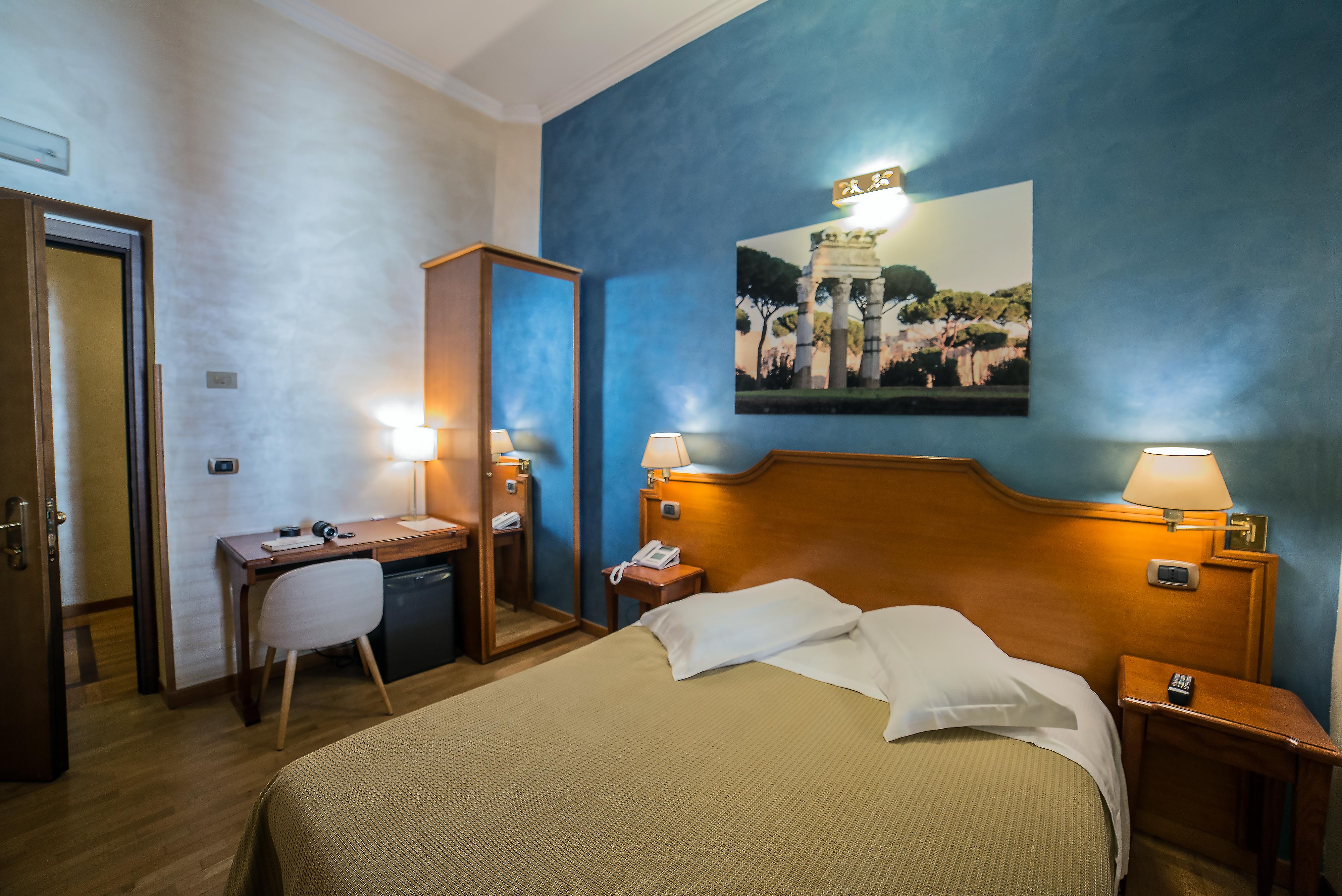 Hotel Kent Rome Exterior photo