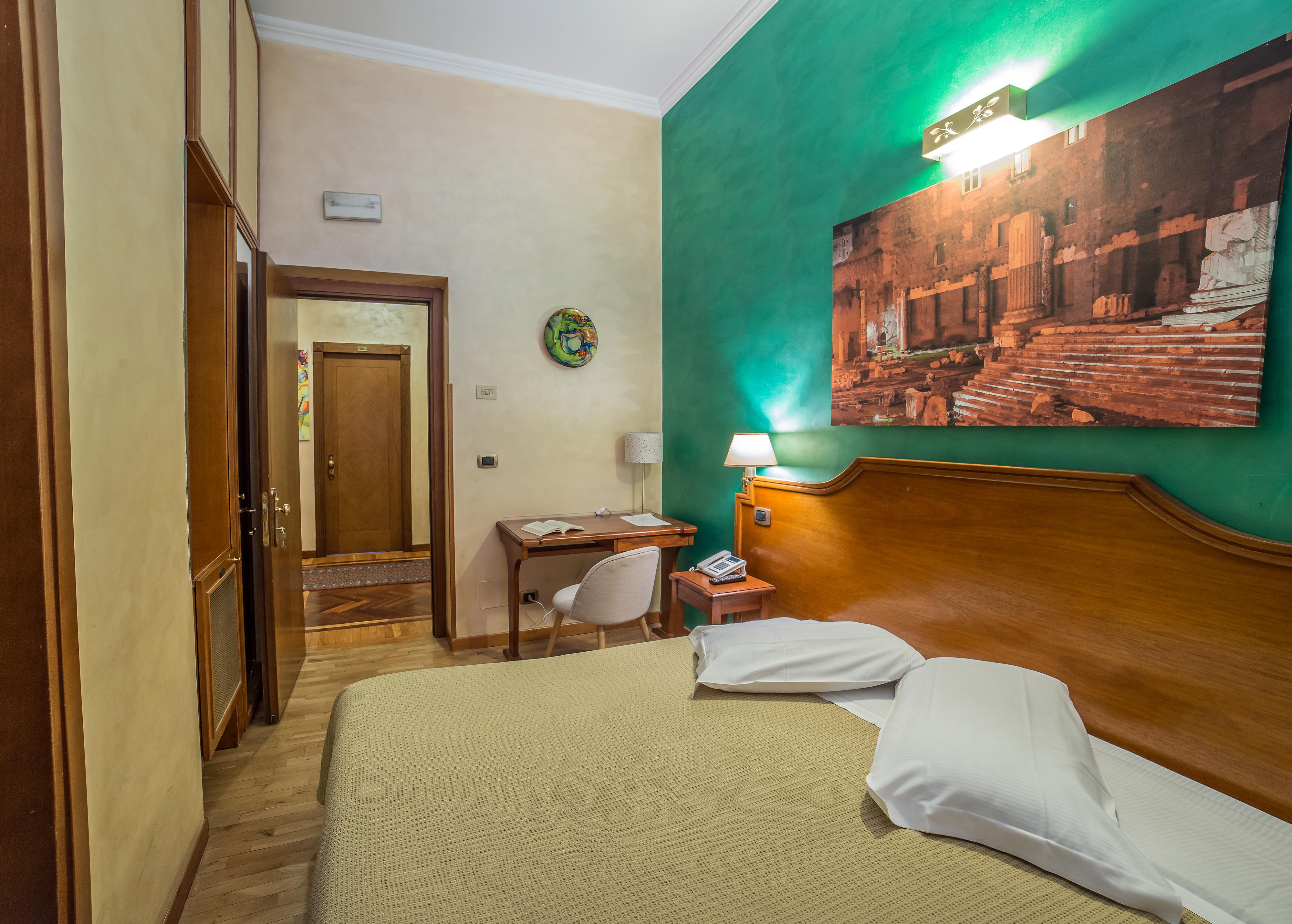 Hotel Kent Rome Exterior photo
