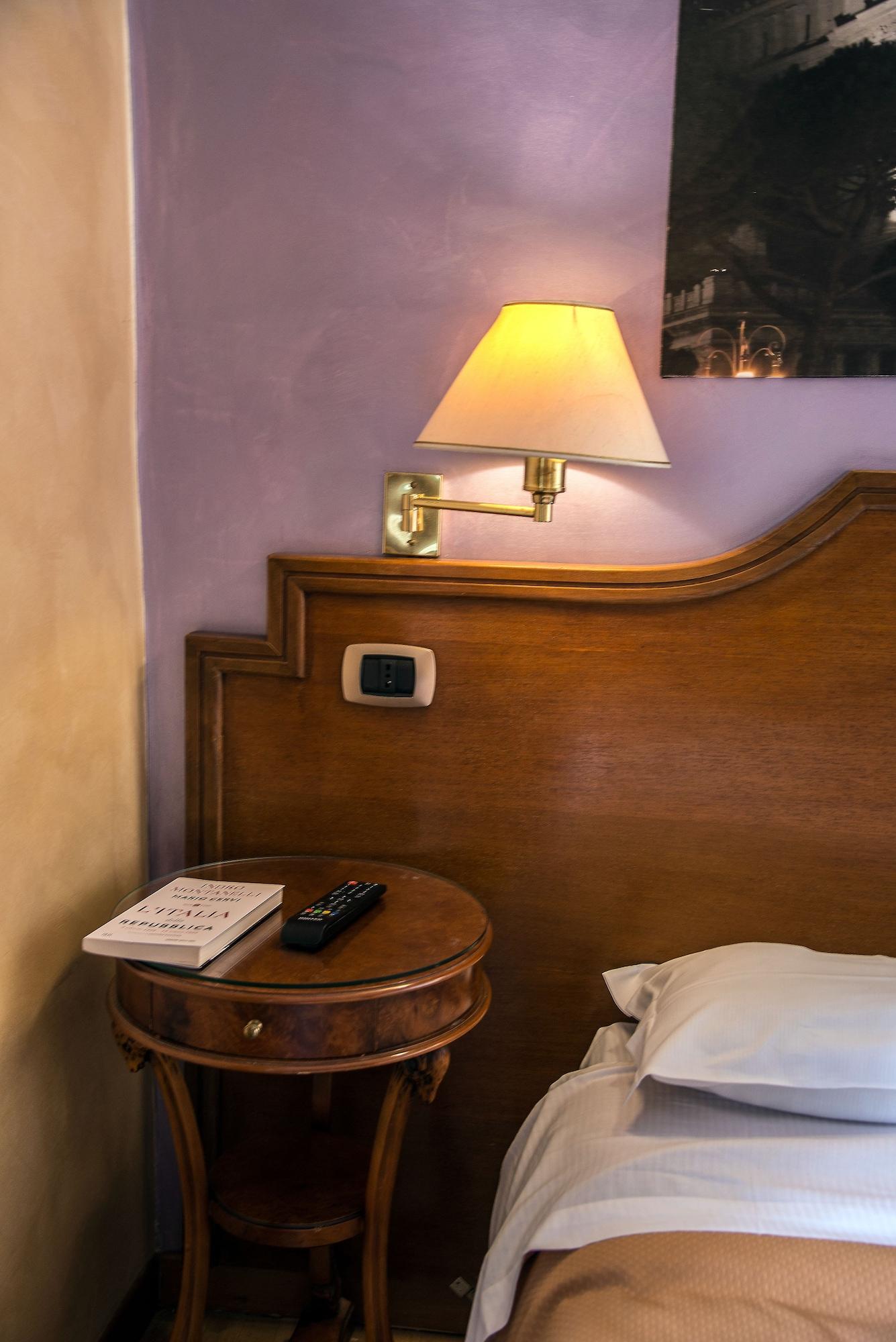 Hotel Kent Rome Exterior photo